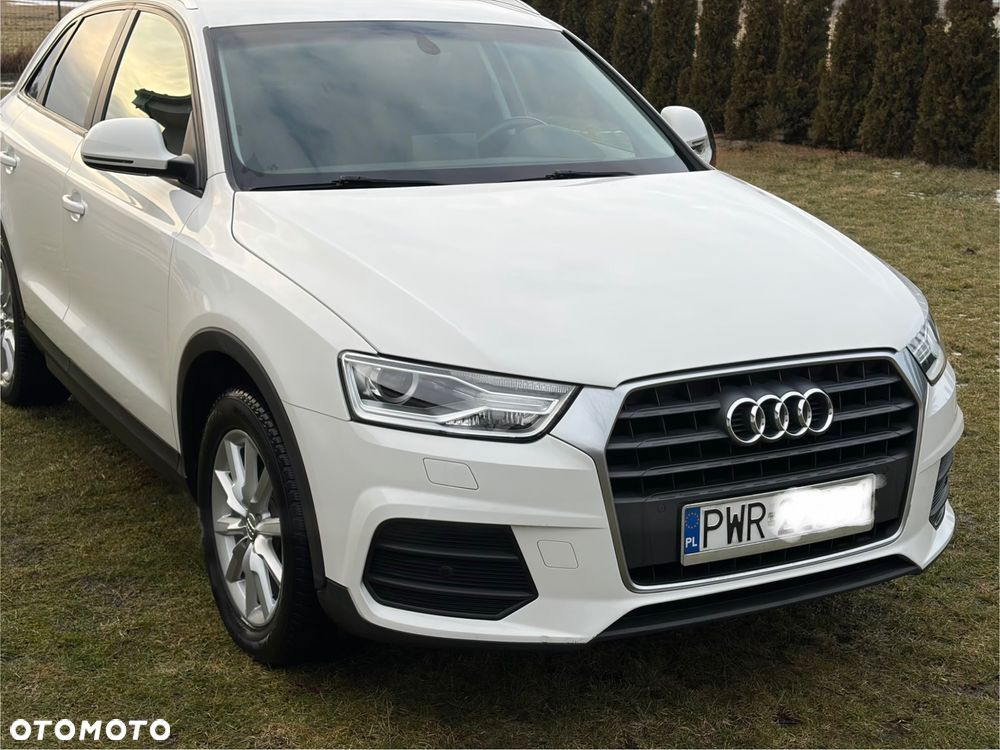 Audi Q3 2.0 TDI Design - 1