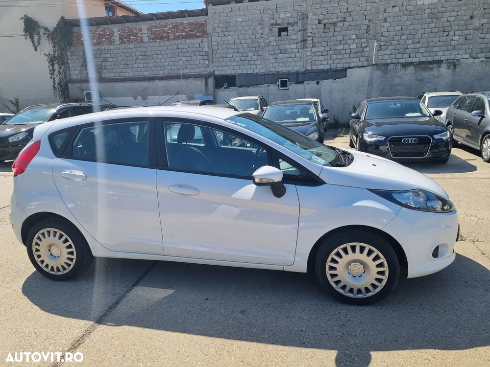 Ford Fiesta 1.25i Trend - 18