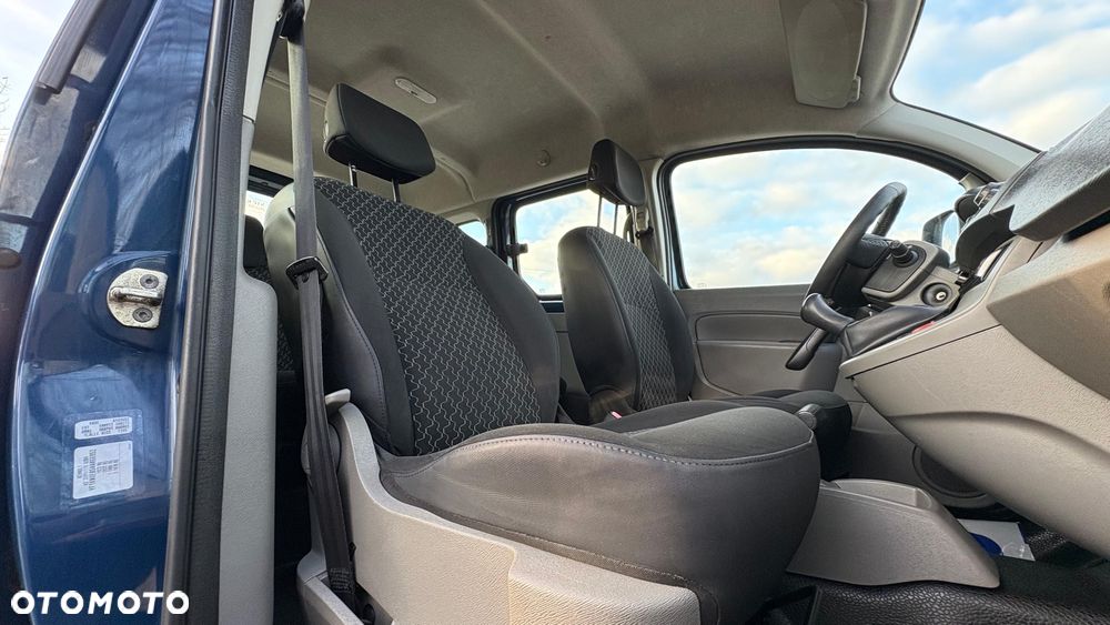 Renault Kangoo - 16