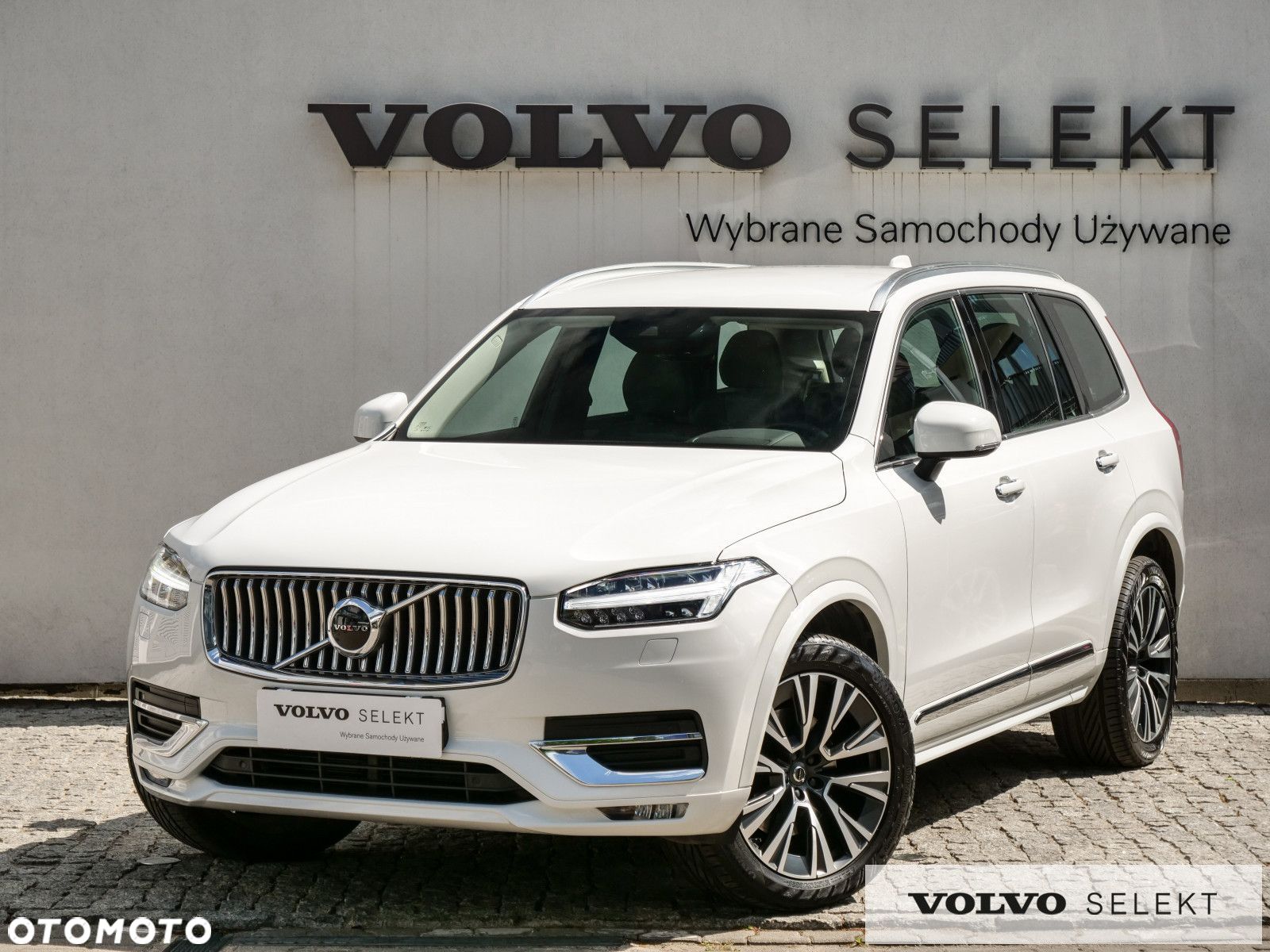Volvo XC 90 - 1