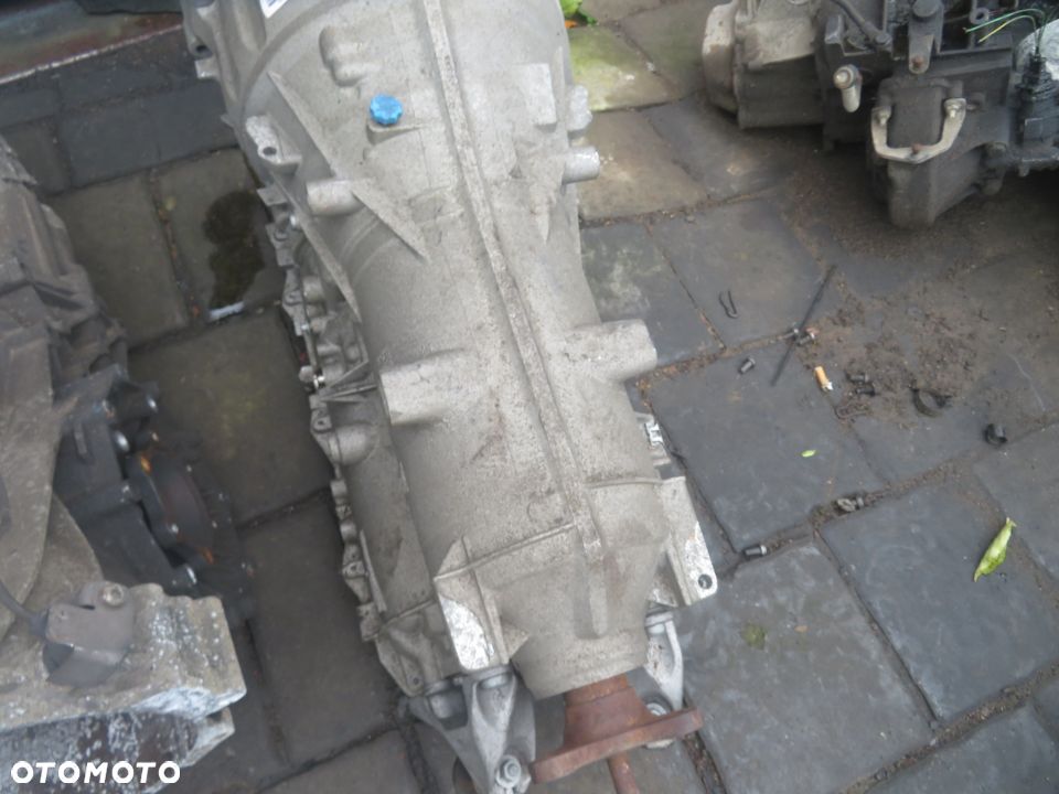 BMW Z4 E89 sDrive20i 2009-2016 SKRZYNIA BIEGÓW AUTOMAT GA8HP45Z - XC3 8601659 MAŁY PRZEBIEG - 2
