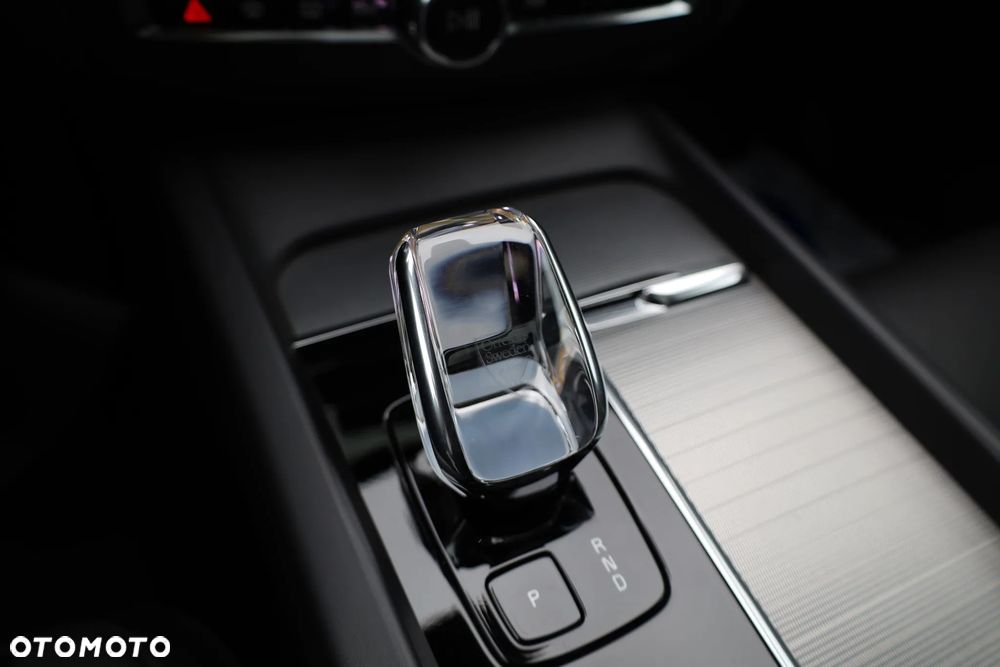 Volvo XC 60 T8 AWD Polestar Engineered - 25