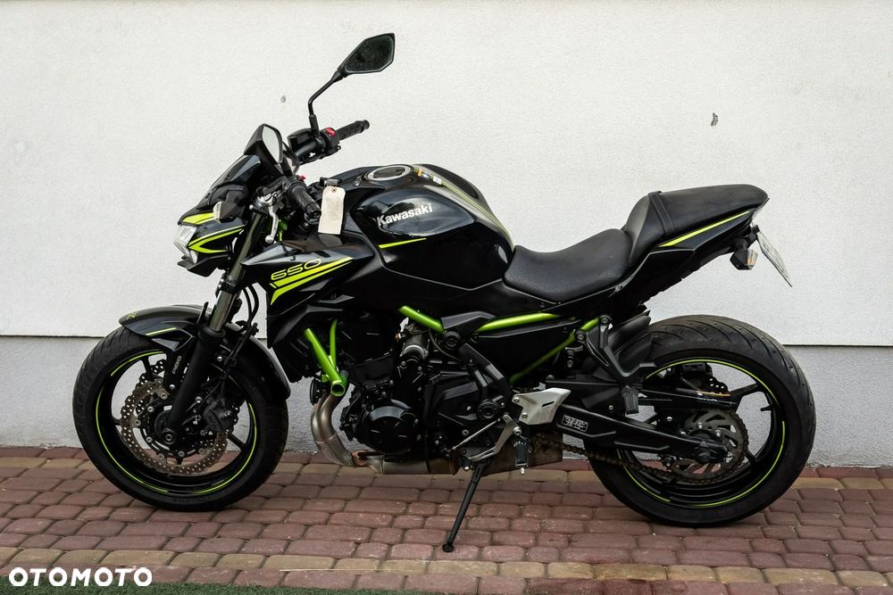 Kawasaki Z 650 - 6