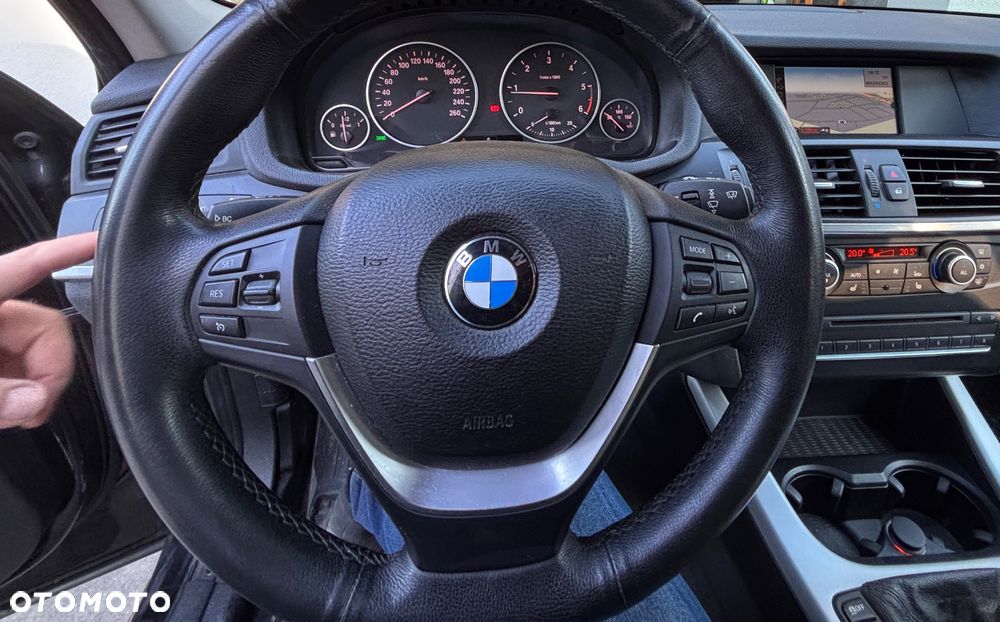 BMW X3 xDrive20d - 17