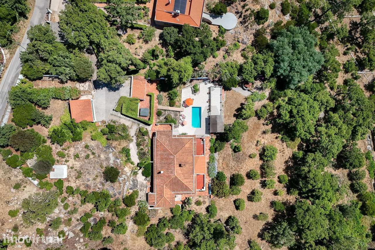 Moradia com Vista Mar e Jardim Exuberante em Caldas de Monchique - Grande imagem: 4/60