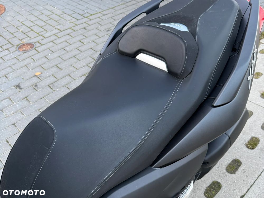 Yamaha X-max - 11