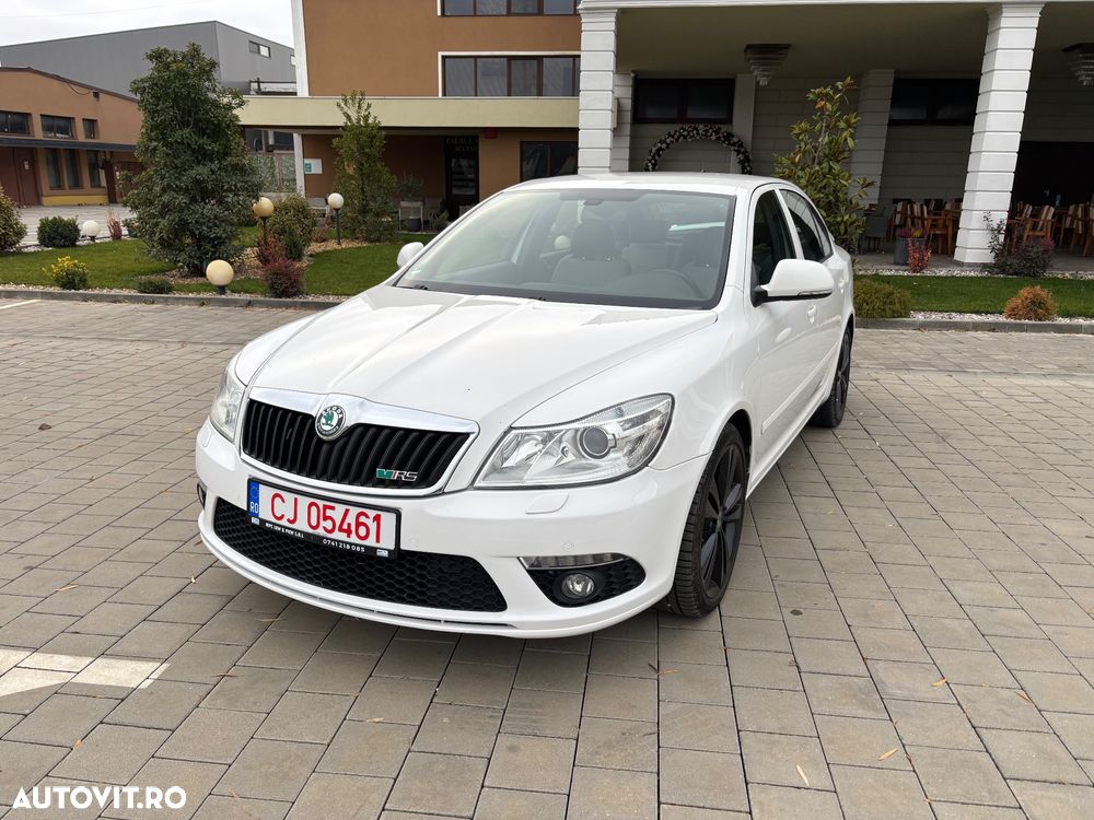 Skoda Octavia 2.0 TDI DPF DSG RS - 1