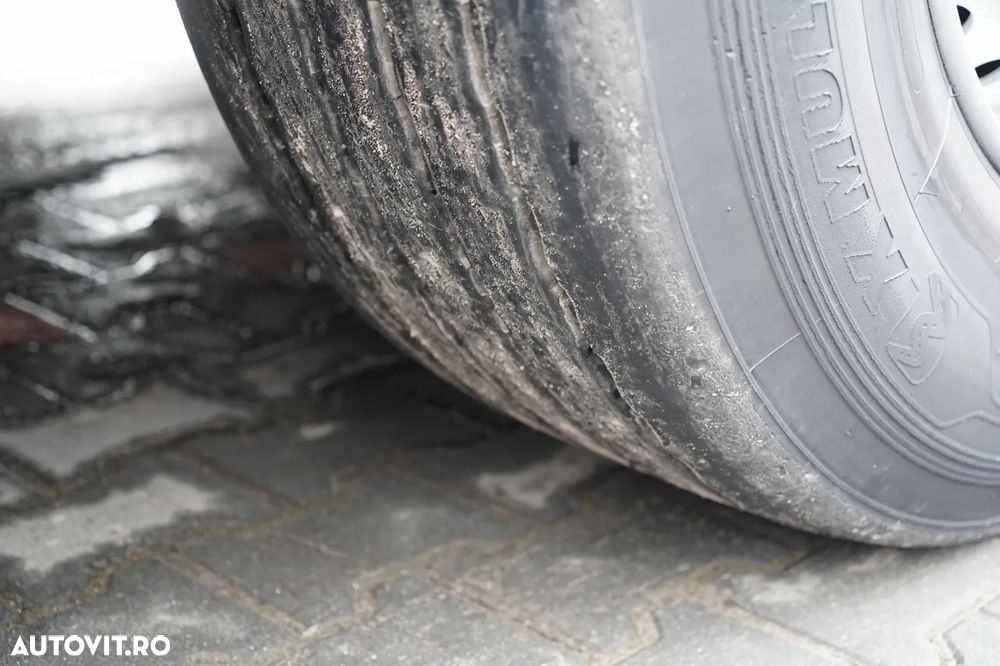 Fruehauf CORTINĂ / STANDARD / LIFT 2.000 kg / PODEA PUTERNICĂ ȘI ȘIMPĂRȚI LATERALE / CONTENIER PENTRU PALEȚI - 22