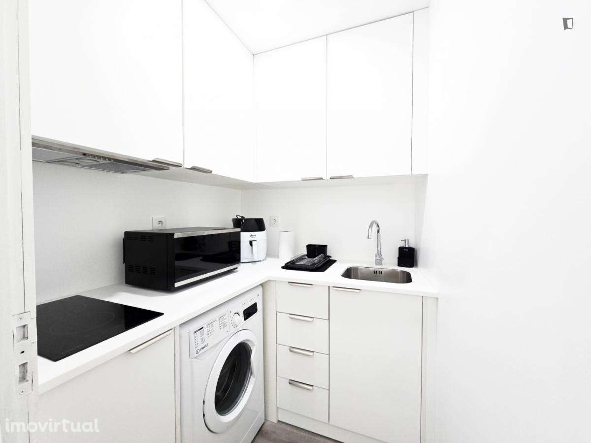 Estúdio - localizado em Alta Universitária Coimbra - Grande imagem: 2/11