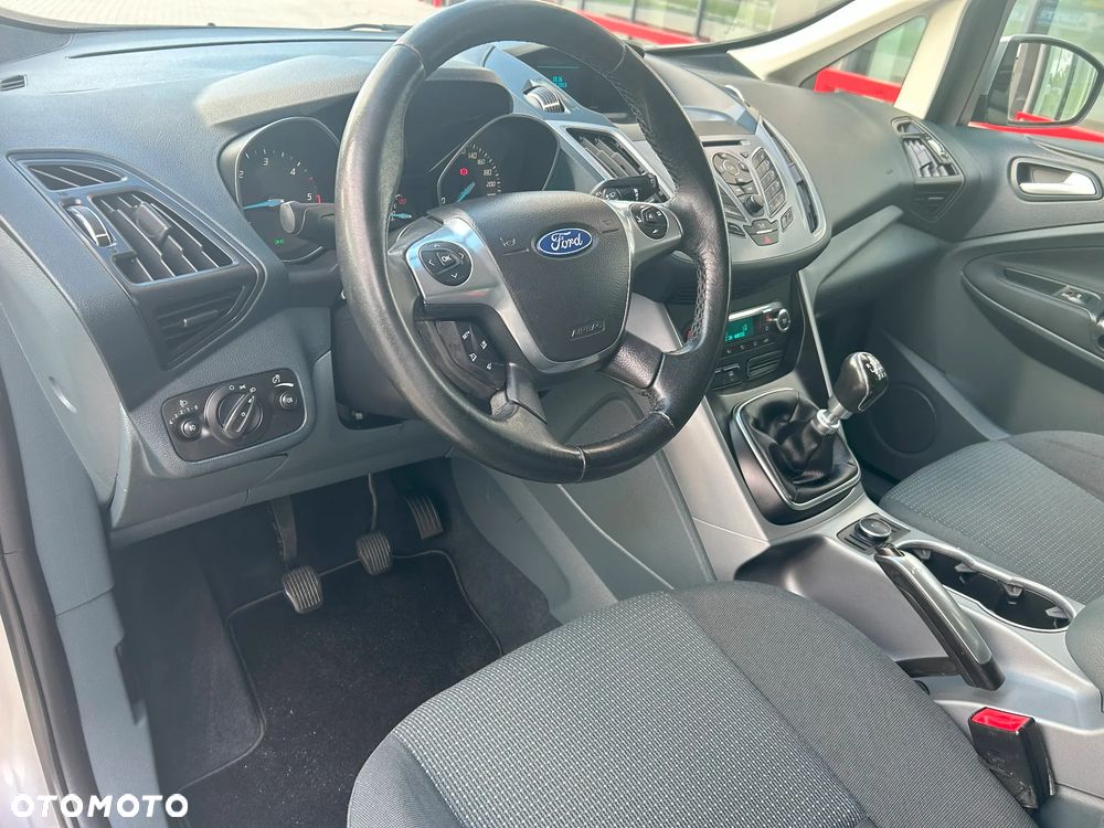 Ford C-MAX - 16