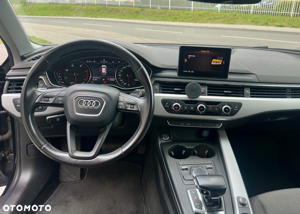 Audi A4 Avant 2.0 TDI S tronic - 15