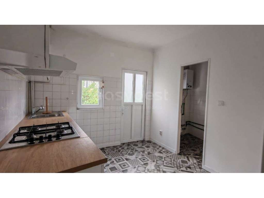 Moradia de 2 pisos com vista deslumbrante em Torres Novas - Grande imagem: 2/24