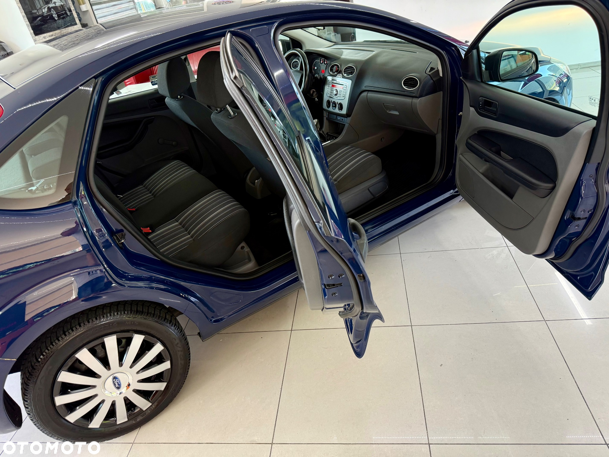 Ford Focus 1.8 TDCi Trend + - 19