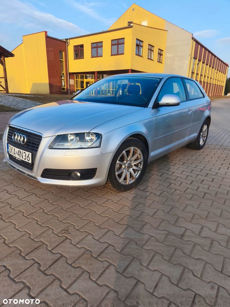 Audi A3 3-drzwiowe 2.0 TDI Ambiente - 1