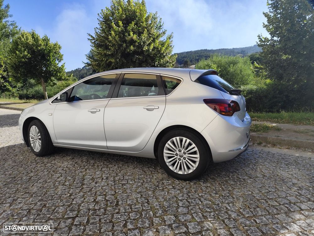 Opel Astra 1.6 CDTI Cosmo Start/Stop - 4