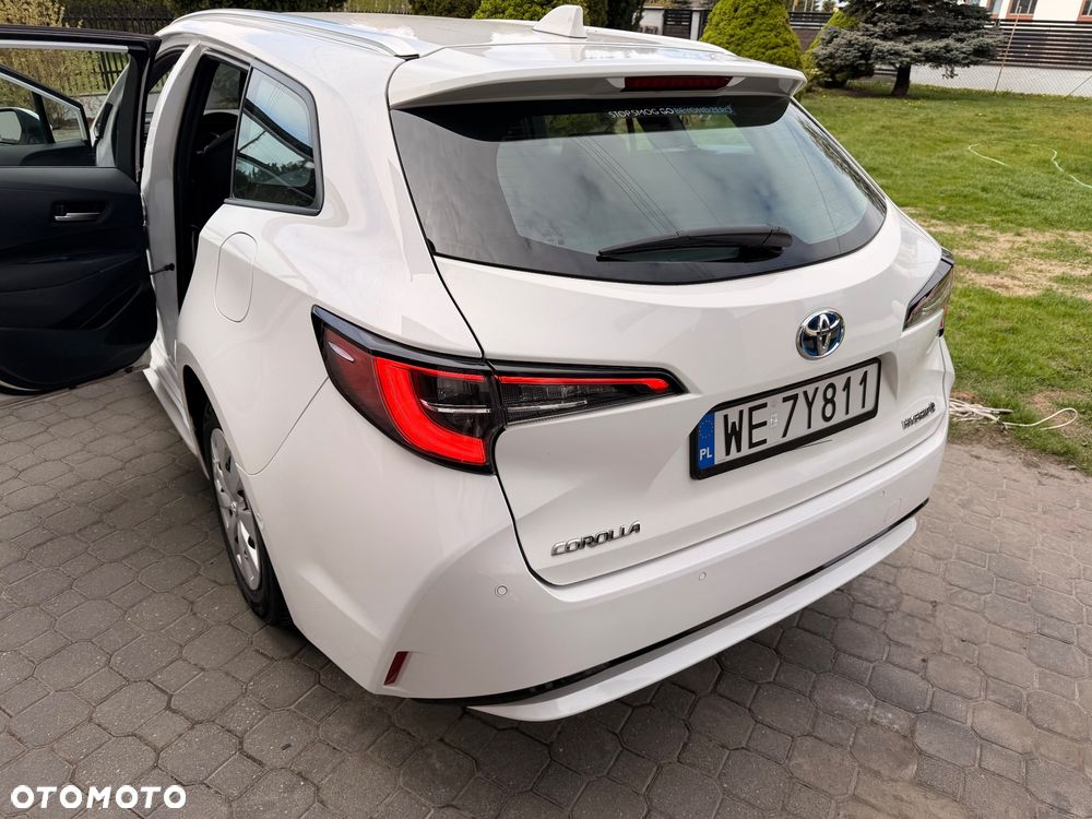 Toyota Corolla 1.8 Hybrid Comfort - 38