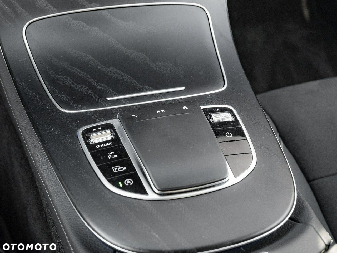 Mercedes-Benz Klasa E - 20