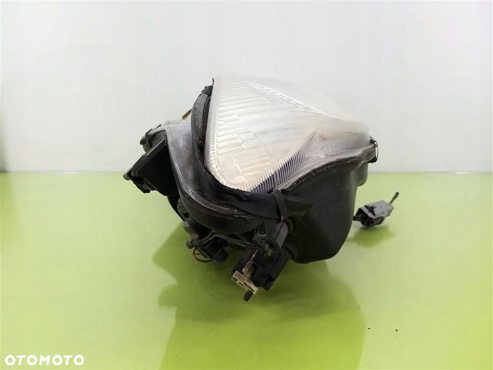 Reflektor lampa przód prawa SPRYSKIWACZ Chrysler 300M 1998-2004 R - 2