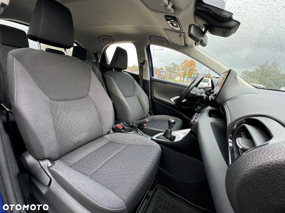 Toyota Yaris 1.5 Comfort - 12