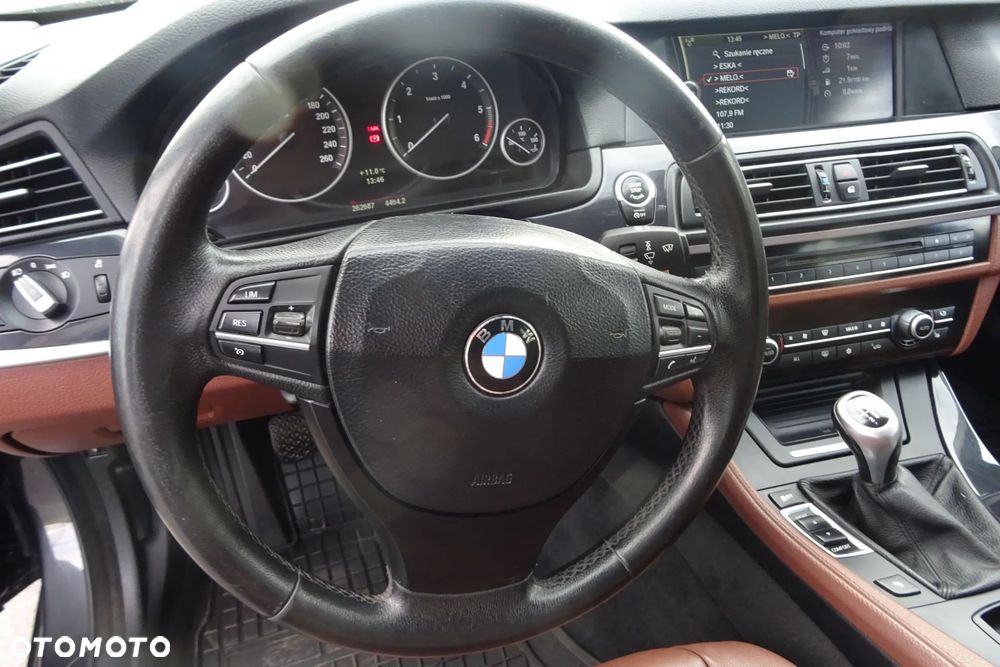 BMW Seria 5 520d - 19