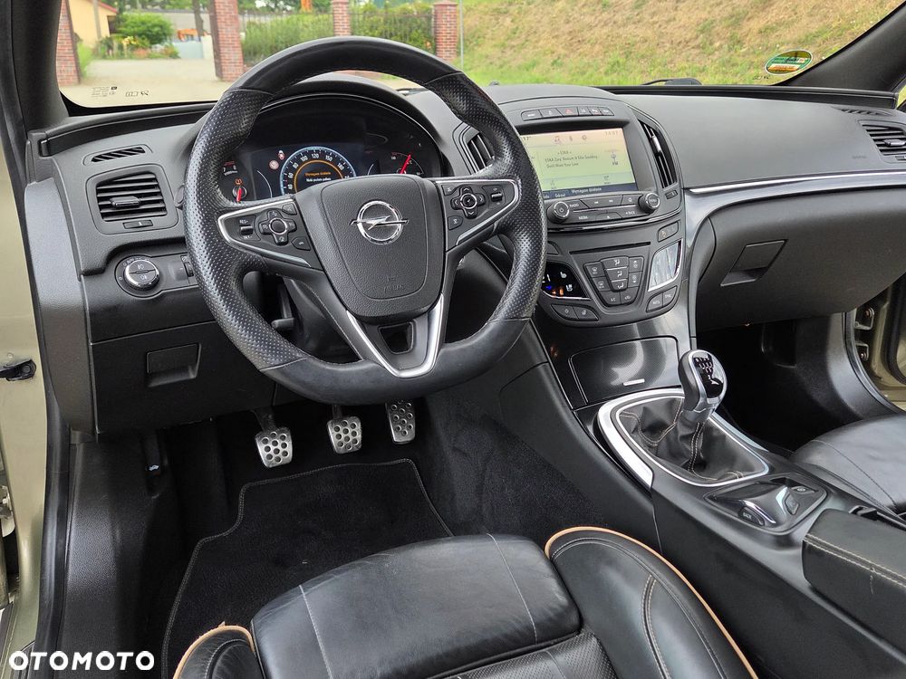 Opel Insignia 2.0 ECOTEC DI Turbo 4x4 ecoFLEX Start/Sto Business Edition - 28