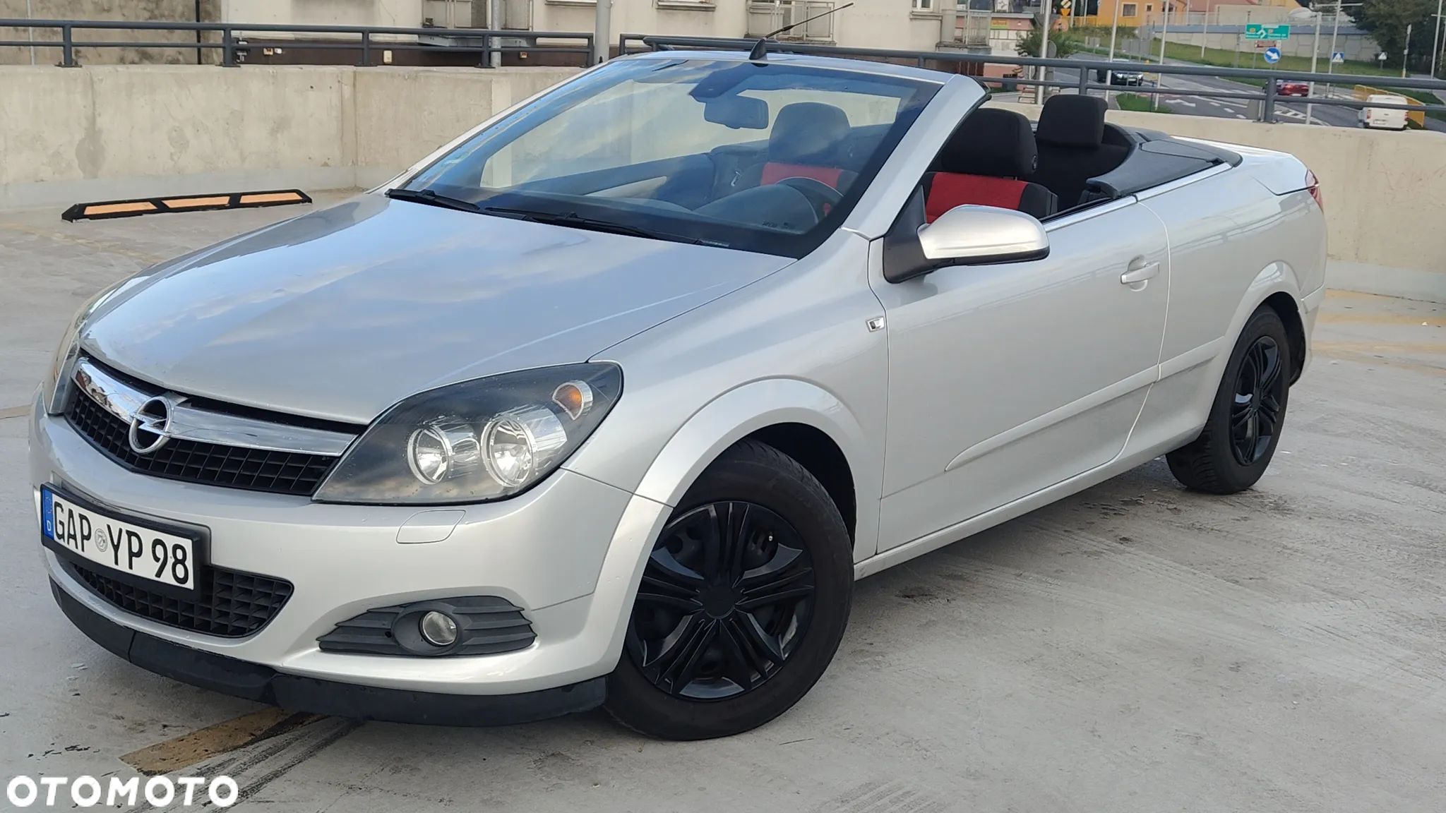 Opel Astra Twin Top 1.6 Edition - 1