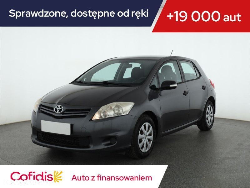 Toyota Auris - 2