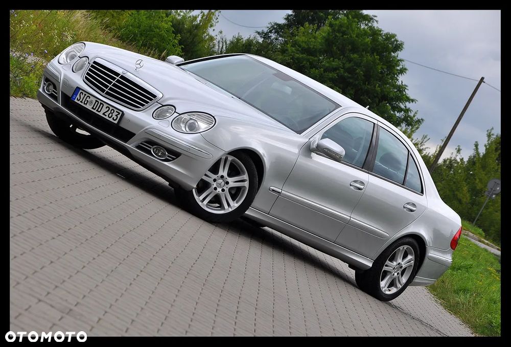 Mercedes-Benz Klasa E 320 CDI 7G-TRONIC Avantgarde - 18