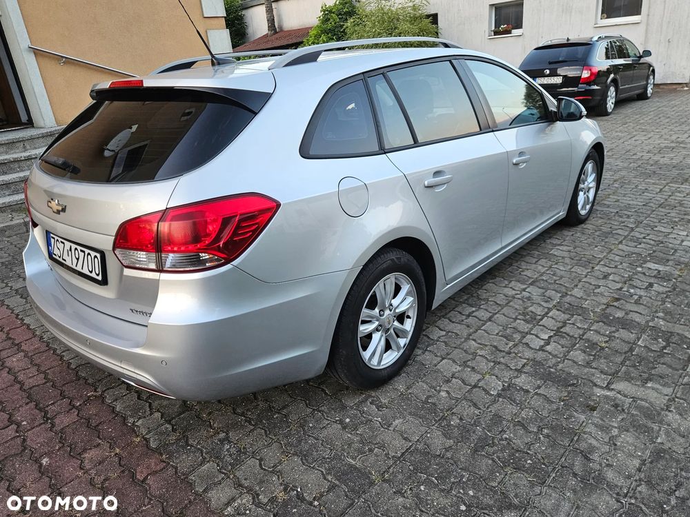 Chevrolet Cruze 2.0 D LTZ+ - 6
