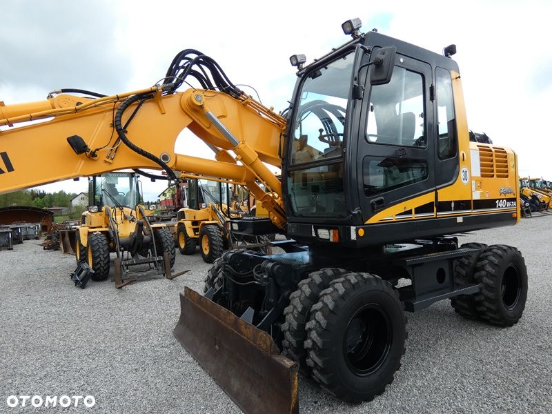 Hyundai 140W-7A / Stan BDB / Ładnie utrzymana / - 33