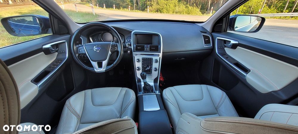 Volvo XC 60 D4 Base - 12