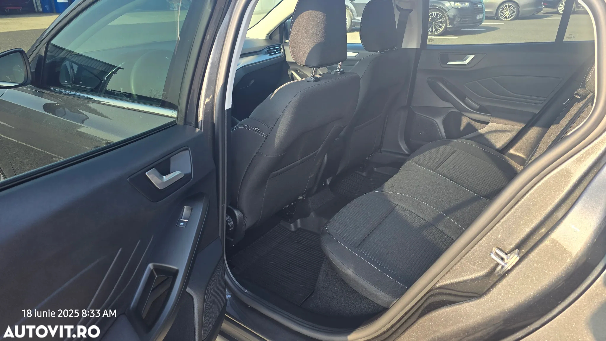 Ford Focus 1.5 EcoBlue 8AT Titanium X - 10