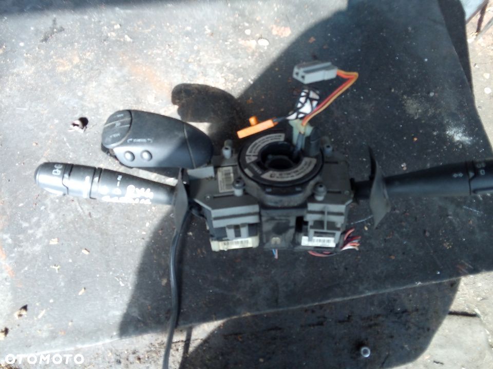 Renault scenic RX4 przełącznik zespolony pająk - 1