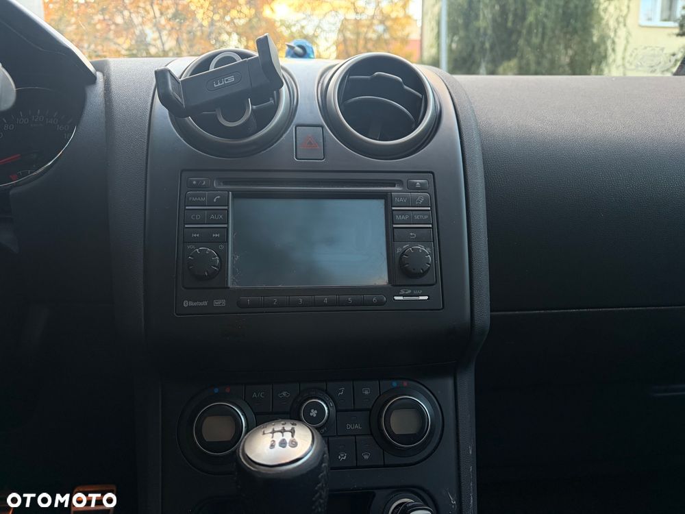 Nissan Qashqai - 10