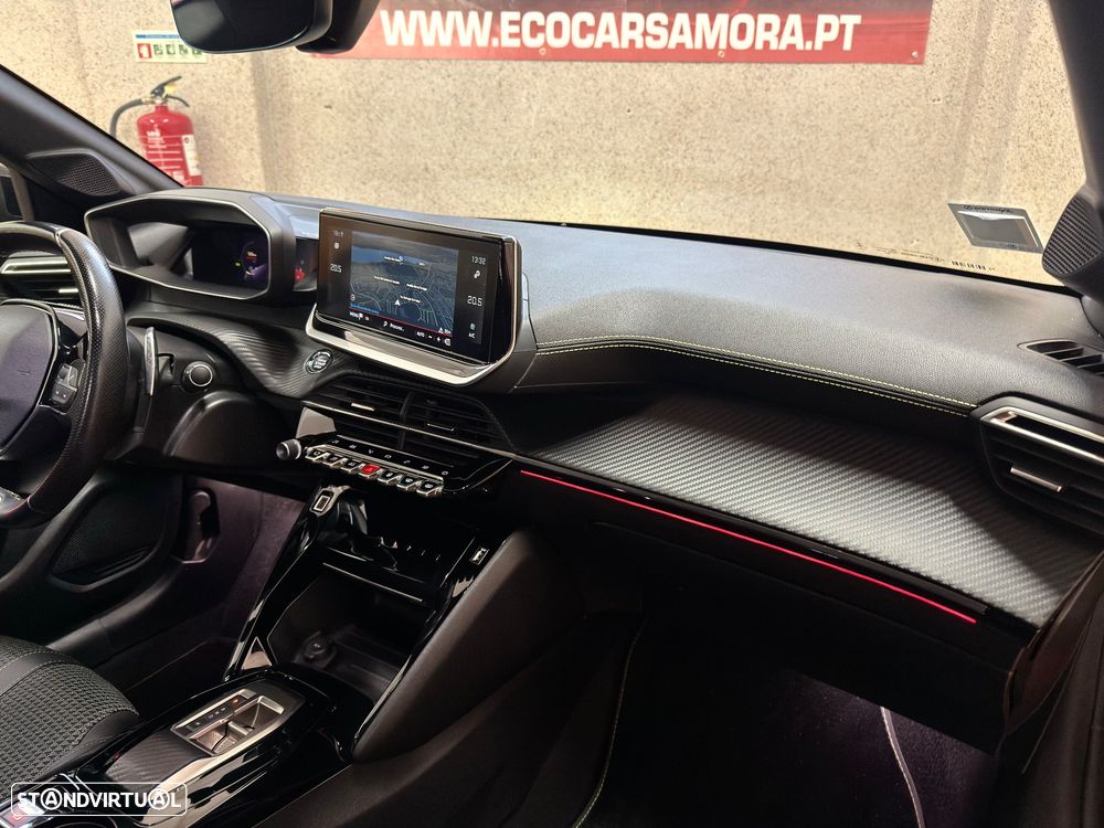 Peugeot 208 1.2 PureTech GT Line EAT8 - 28