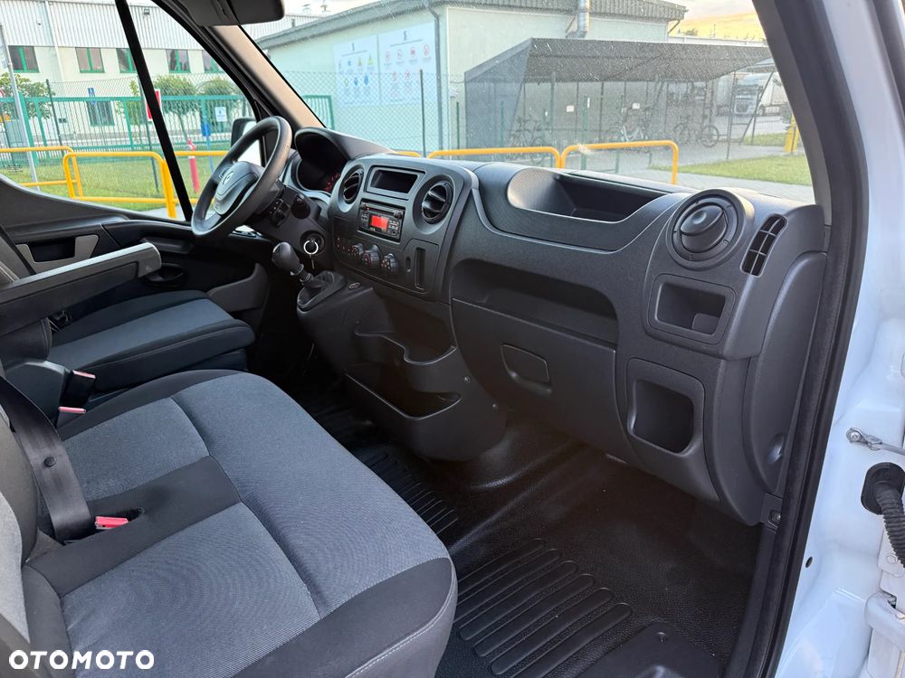 Renault Master - 15