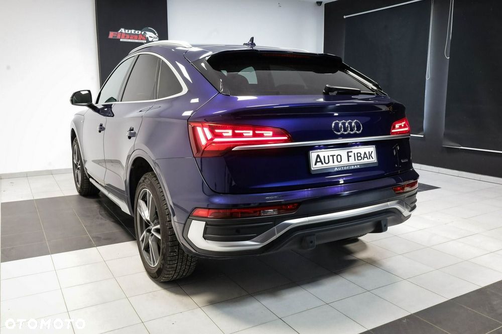 Audi Q5 Sportback - 10