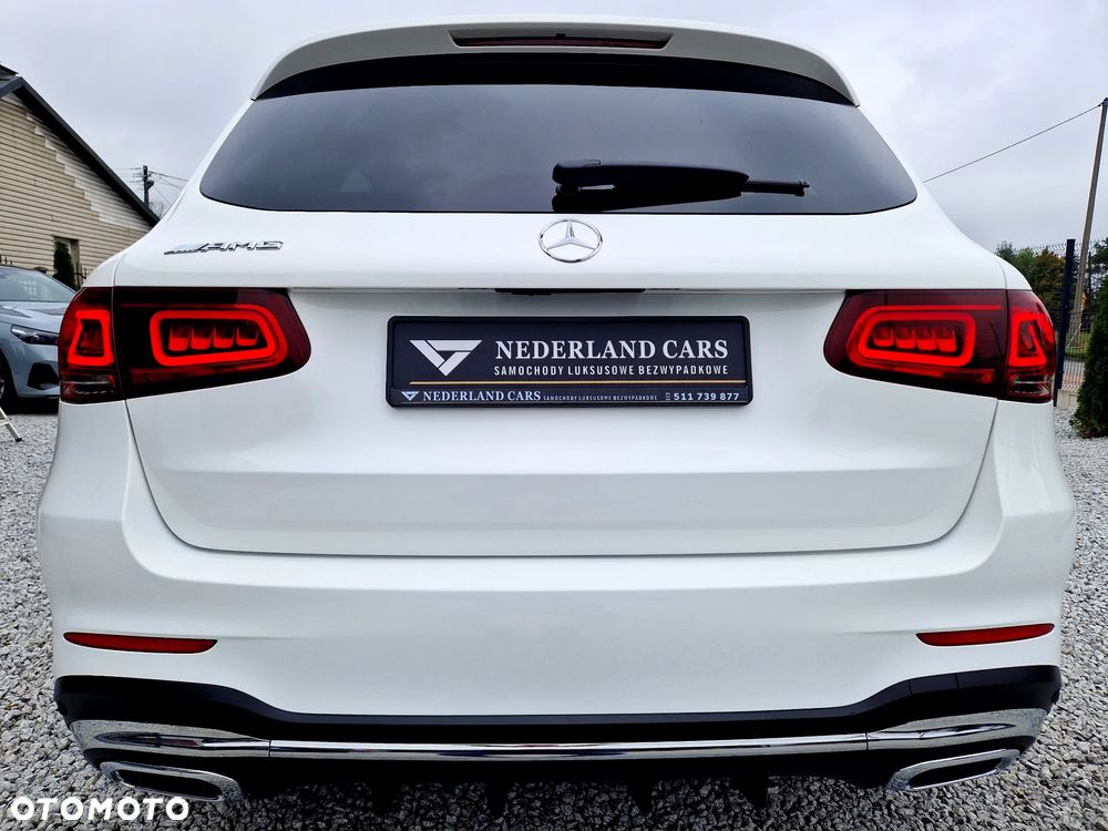 Mercedes-Benz GLC - 40