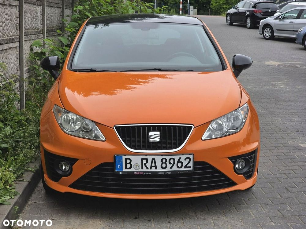 Seat Ibiza SC 1.6 16V Sport - 2