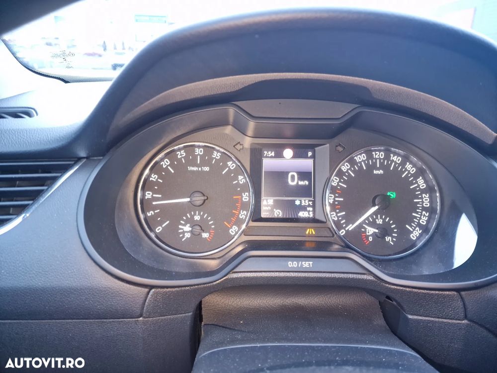 Skoda Octavia 2.0 TDI DSG Style - 14