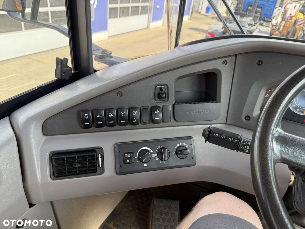 Volvo A25G - 16