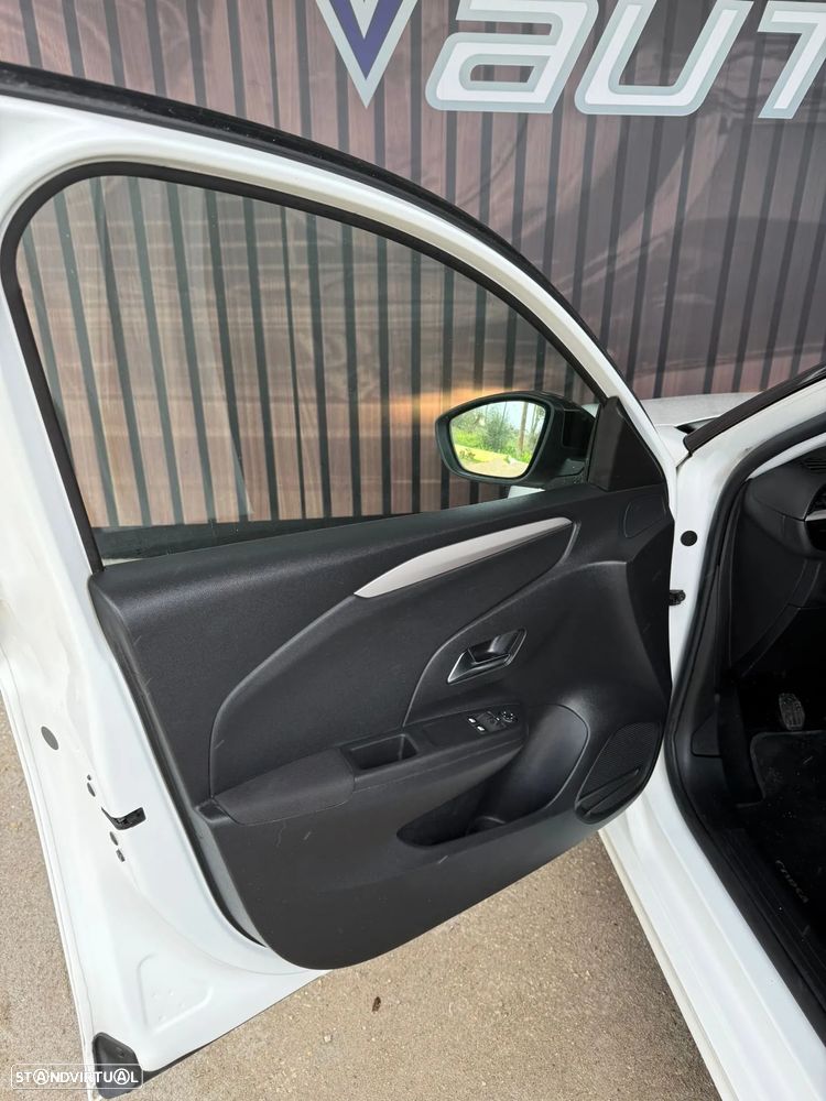 Opel Corsa 1.2 Direct Injection Turbo S&S Edition - 19