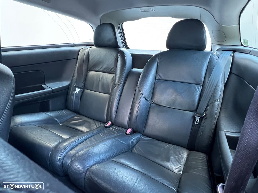 Volvo C30 1.6 D Drive Momentum - 33