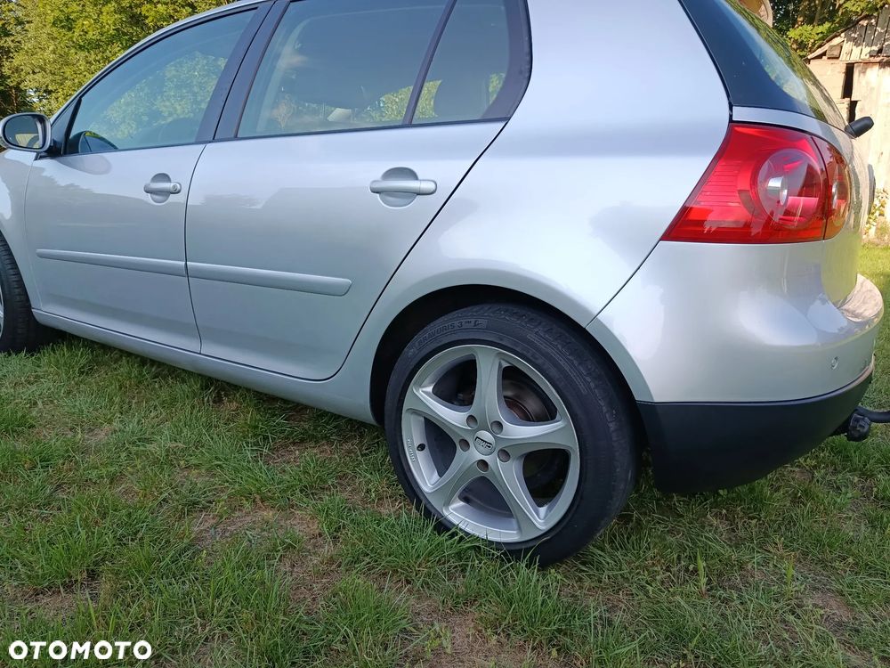 Volkswagen Golf 1.6 United - 18