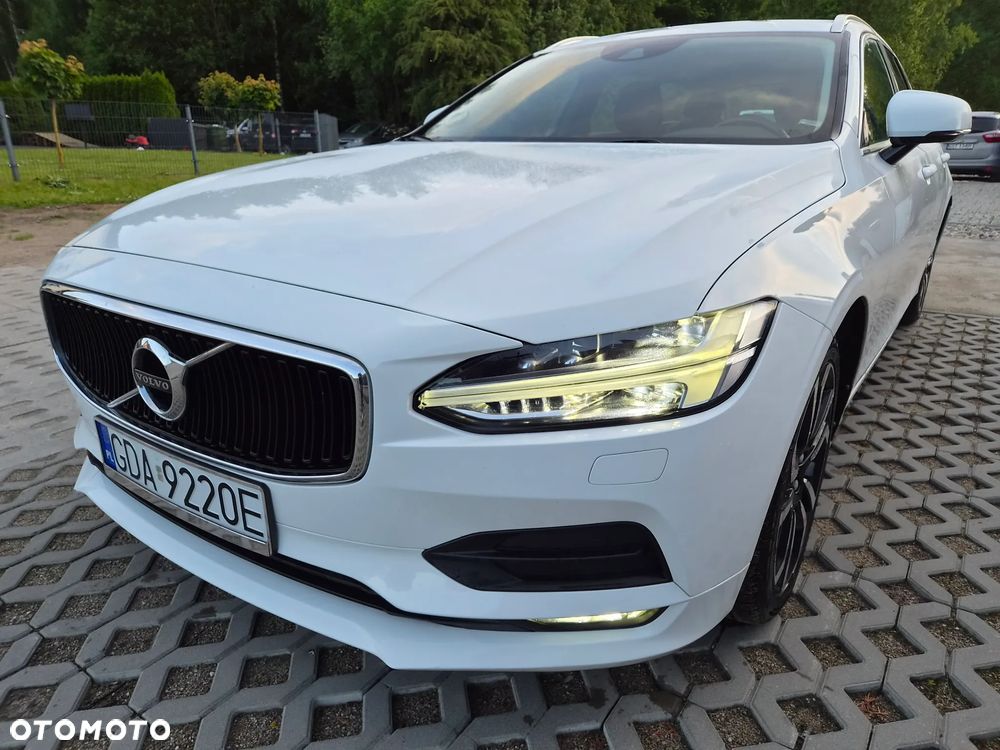 Volvo V90 D4 Momentum Pro - 11