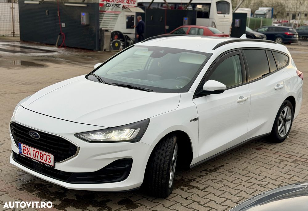 Ford Focus 1.5 EcoBlue Start-Stopp-System Aut. COOL&CONNECT - 2