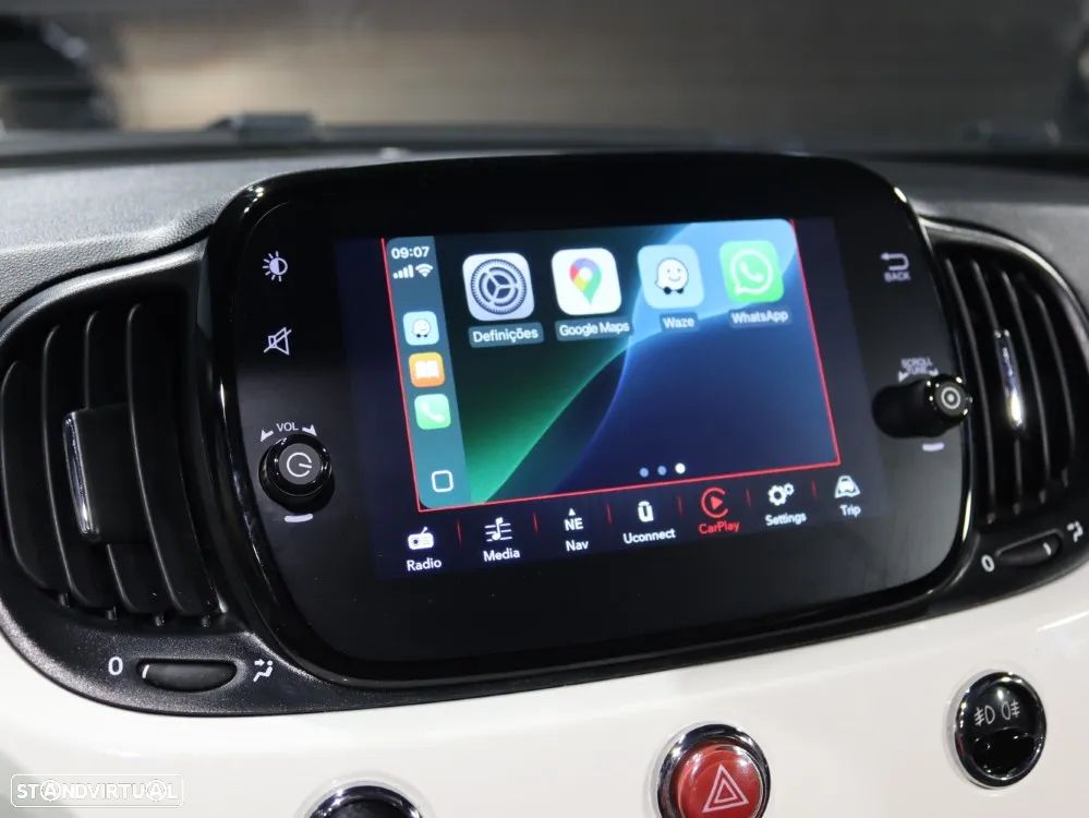 Fiat 500C 1.0 Hybrid Lounge - 22