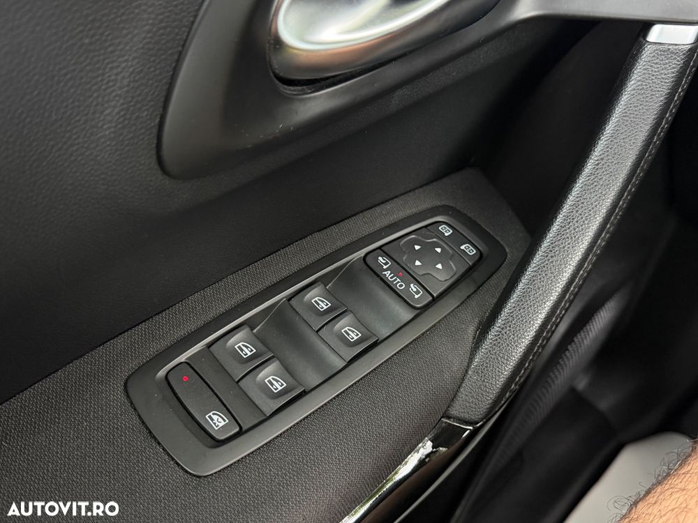 Renault Kadjar BLUE dCi 115 EDC BUSINESS EDITION - 25