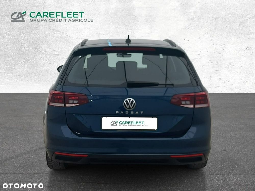 Volkswagen Passat - 6