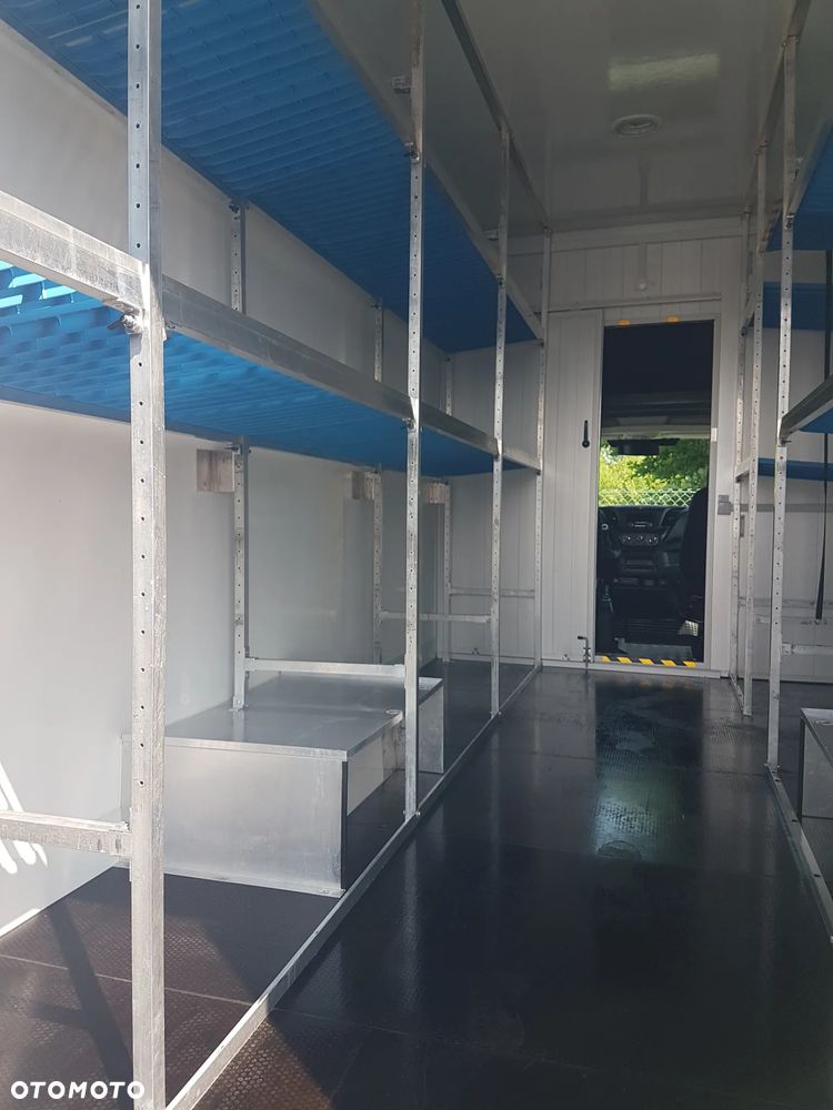 Iveco DAILY KONTENER NISKOPODŁOGOWY 4,43x2,23x2,42 SKLEP FOODTRUCK BAR KLIMA KONIOWÓZ KAMPER - 31